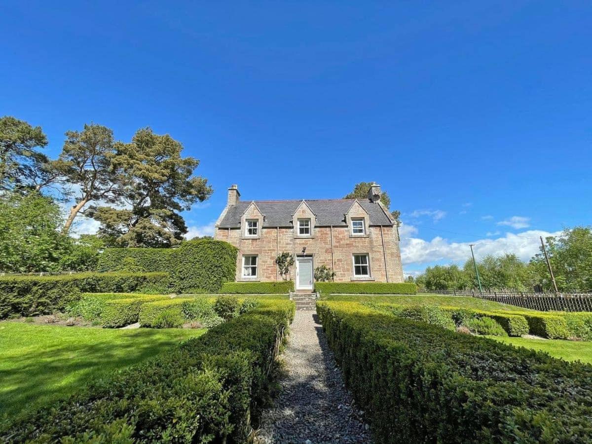 Balloan Cottage Dornoch Bagian luar foto